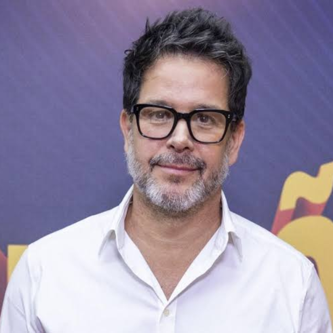 Small profile pictures of followers